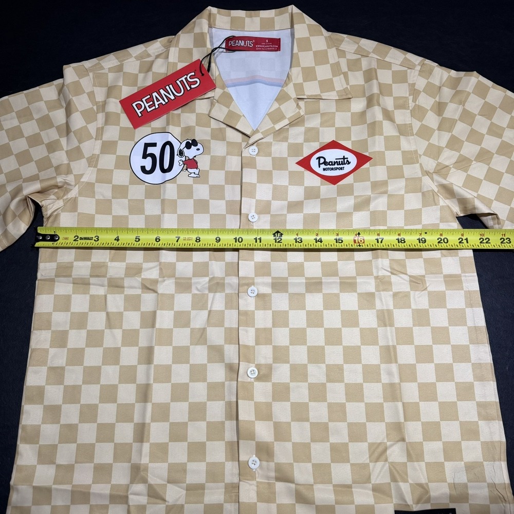 Men's Small (S) Peanuts Racing Motorsports Shirt. Button Down Checker Flag - Picture 8 of 8